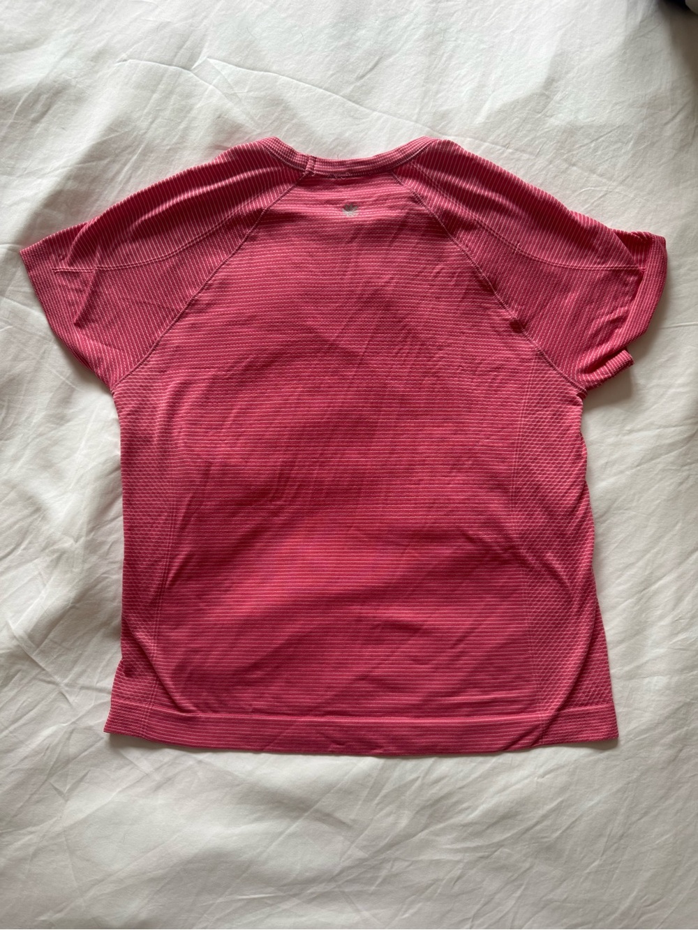 Athleta Raspberry Pink Short Sleeve Crewneck Tee - Picture 2 of 2